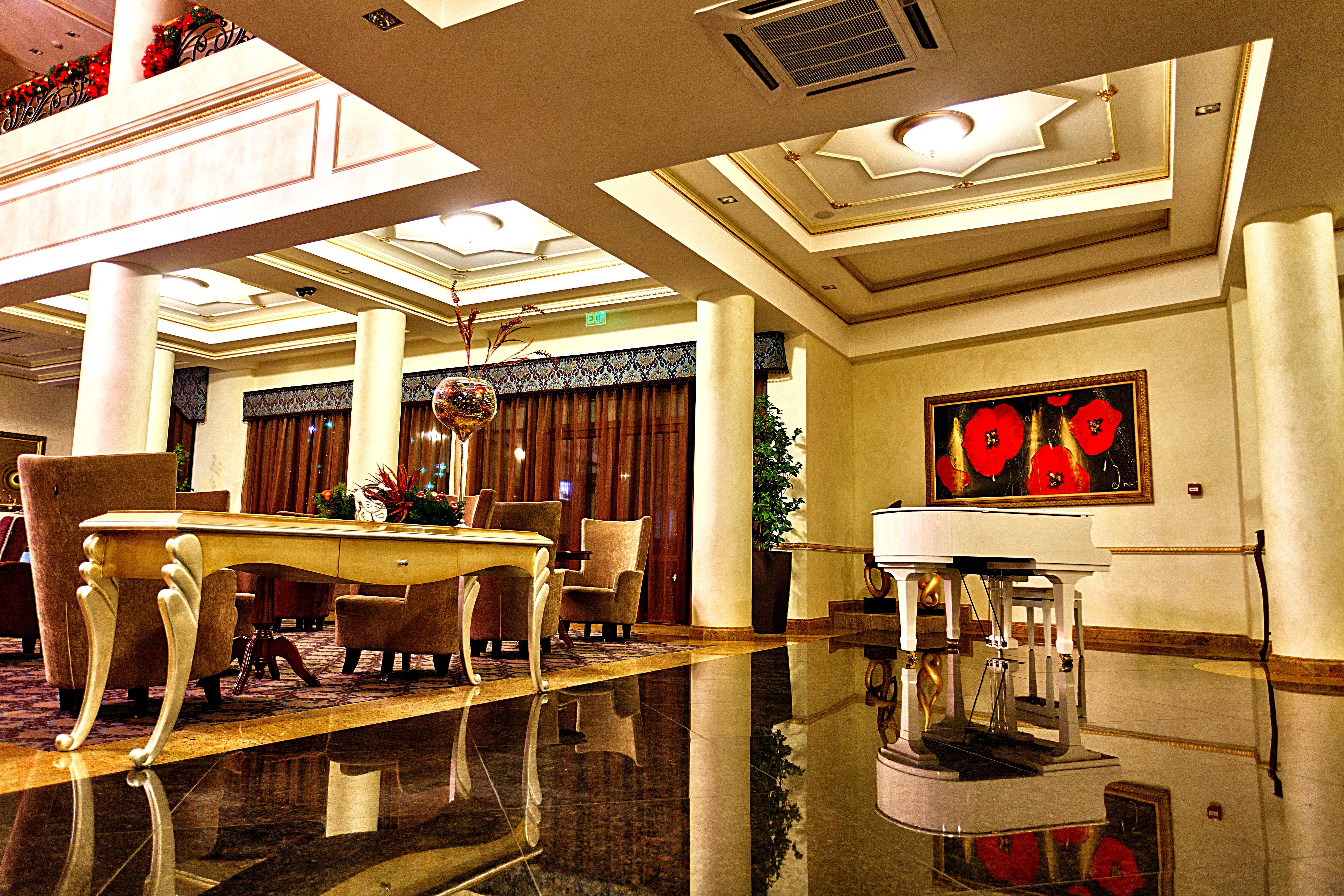 Primoretz Grand Hotel & Spa Burgas Exterior foto Lobby
